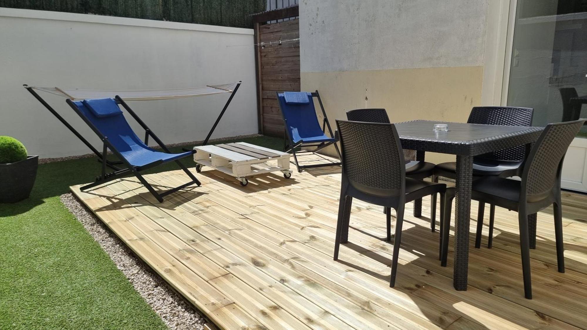 Апартаменты Le P'Tit Atelier, Terrasse Privative Лорьян Экстерьер фото